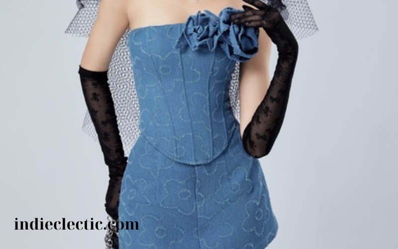 Váy Mini Corset Iris Dáng Ôm Họa Tiết Hoa (4)